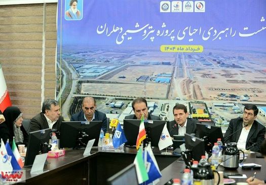 22درصد ظرفیت پتروشیمی به جای خوراک، خاک می خورد

