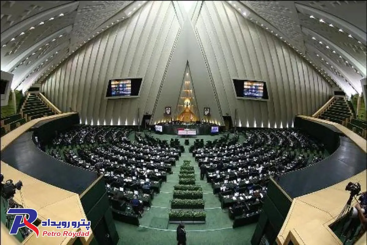 انقلابی گری، گروگان برخی تازه واردهای باجگیر نشود

