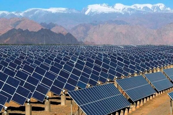 مشوق های دولت برای توسعه انرژی خورشیدی


