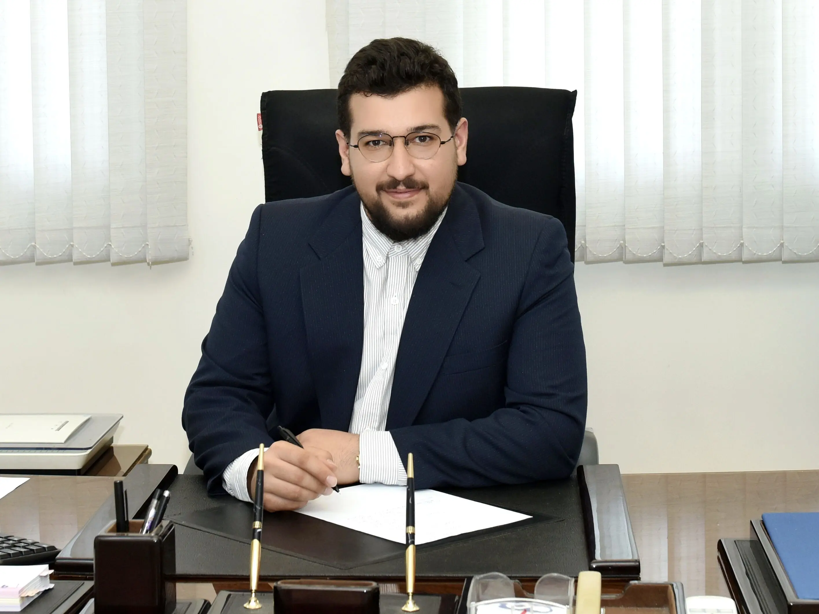  از روایت تا حکمرانی

