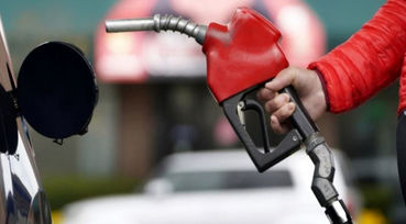 نرخ سوم بنزین، کنترل دقیق مصرف از طرف دولت است

