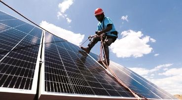 نصب پنل خورشیدی در هند رکورد زد

