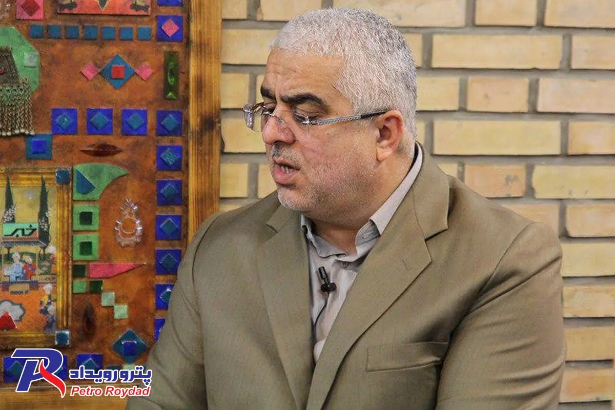 درآمد نفتی ایران از سال ۱۴۰۰ تا حالا نصف شده

