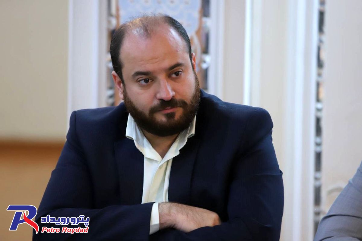لزوم آشنایی افکار عمومی با دستاوردهای صنعت پتروشیمی